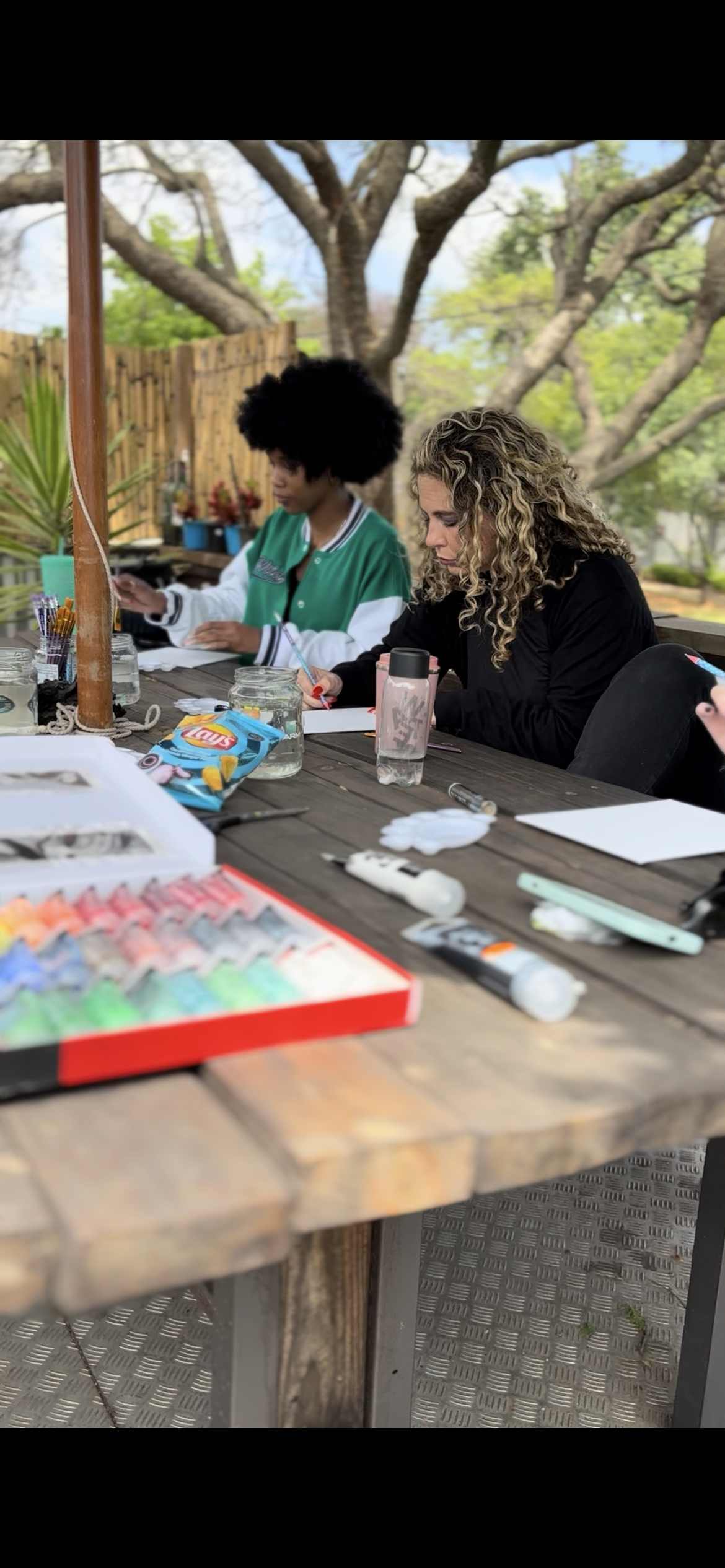 Puff + Paint | 29 November 2025